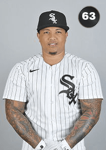 Yermin Mercedes Card